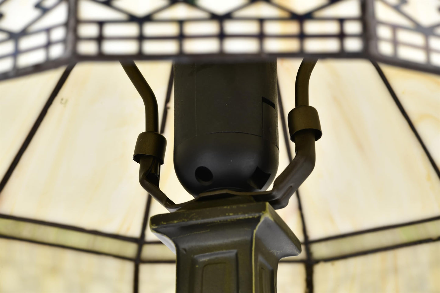 BELOFAY Tiffany Stained Glass Handmade Vintage Bedside Table Lamp – 12" Wide x 18" High