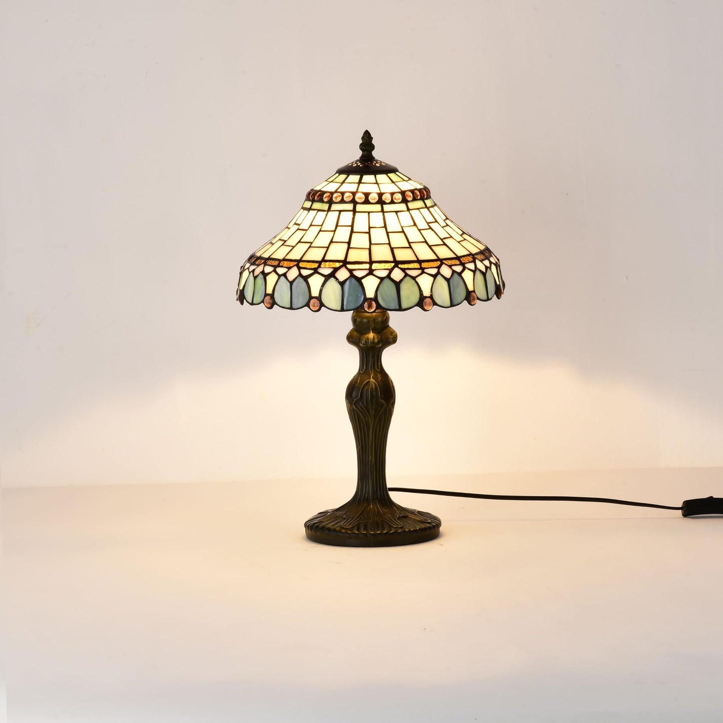 BELOFAY Tiffany Stained Glass Handmade Vintage Bedside Table Lamp – 12" Wide x 18" High